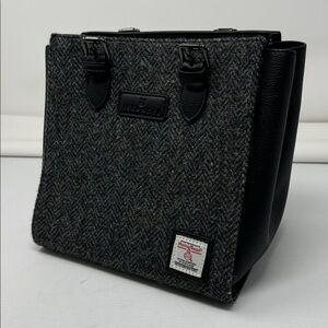 AUTHENTIC Islander Harris Tweed Medium‎ Caillie Tote Tartan